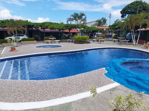 Jaco Piscina, Jaco Sol. Jaco Costa Rica Real estate.